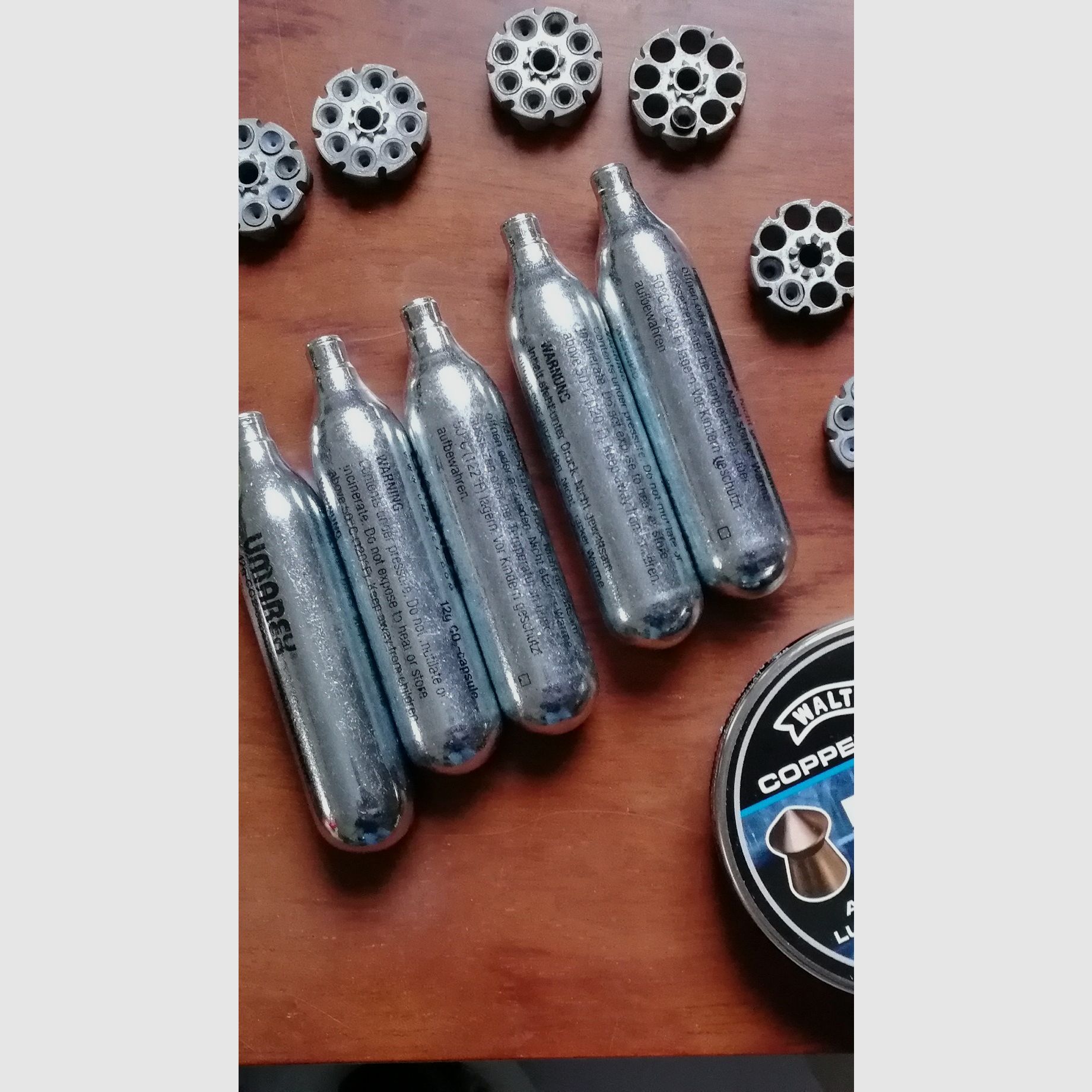 Beretta Mod. 92 FS air pistol nickel-plated with double Kst grips / like new + accessories