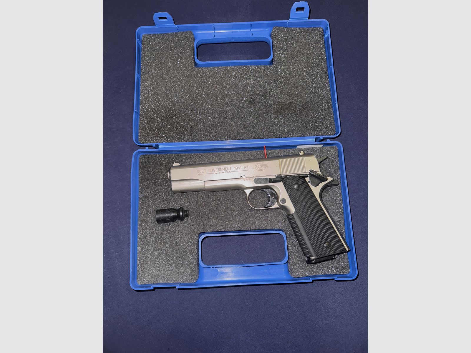 UMAREX blank firing Colt Government 1911 A1