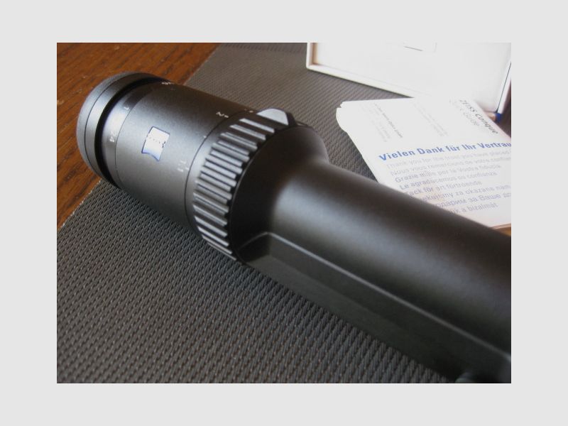 TOP ZEISS V6 1,1 - 6 x 24 M mit Absehen-60 und Original Blaser-Sattelmontage ! KEIN V8-Swarovski -Z6i-Z8i-LEICA-SAUER-MAUSER 