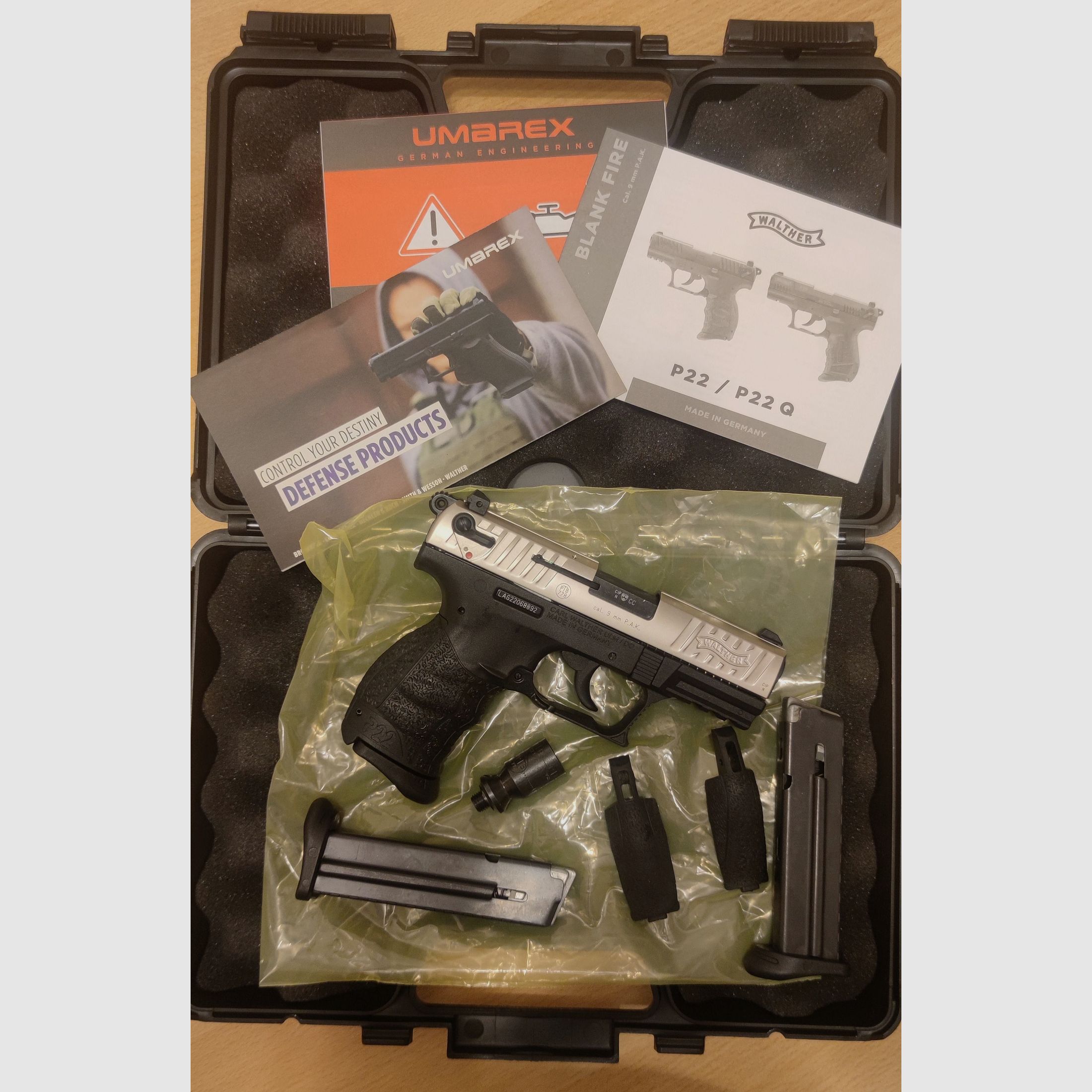 Walther P22Q Nickel 9 mm Pak 