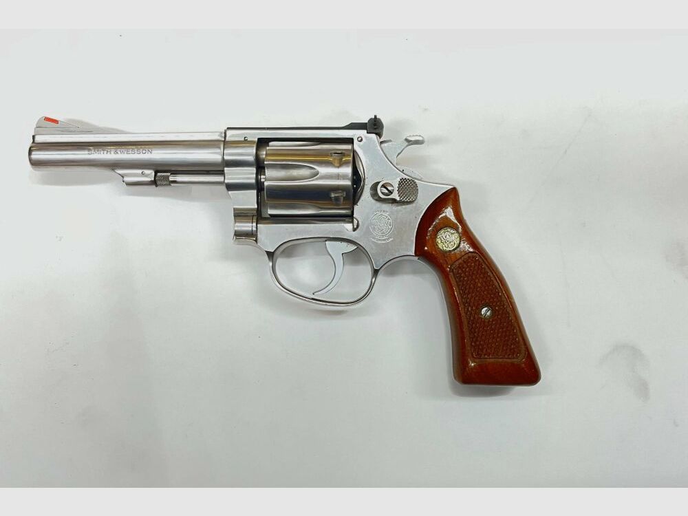 Smith & Wesson 63 .22lr