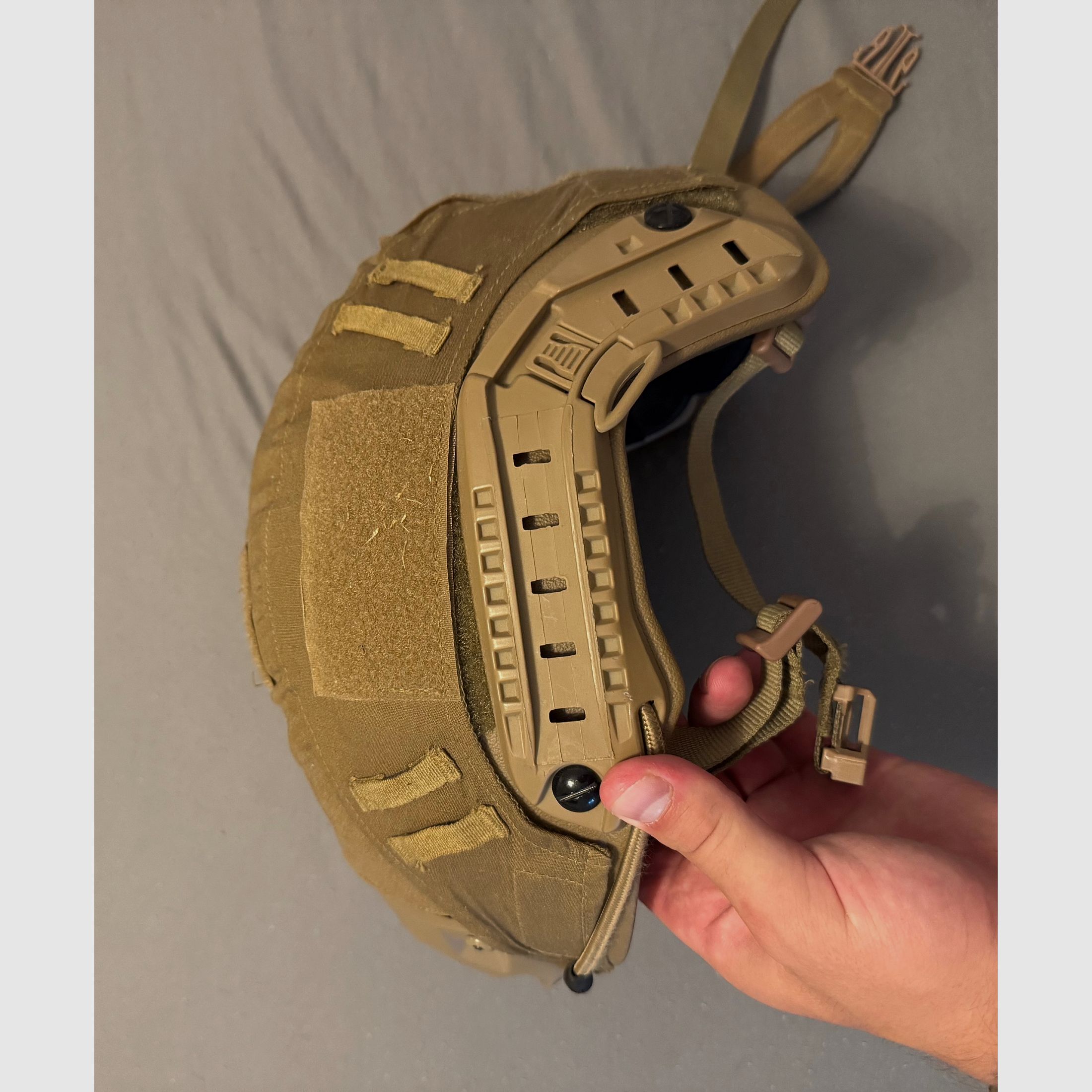 BEST Protection V-FAST ballistic helmet NIJ IIIA size M/L – Coyote with cover