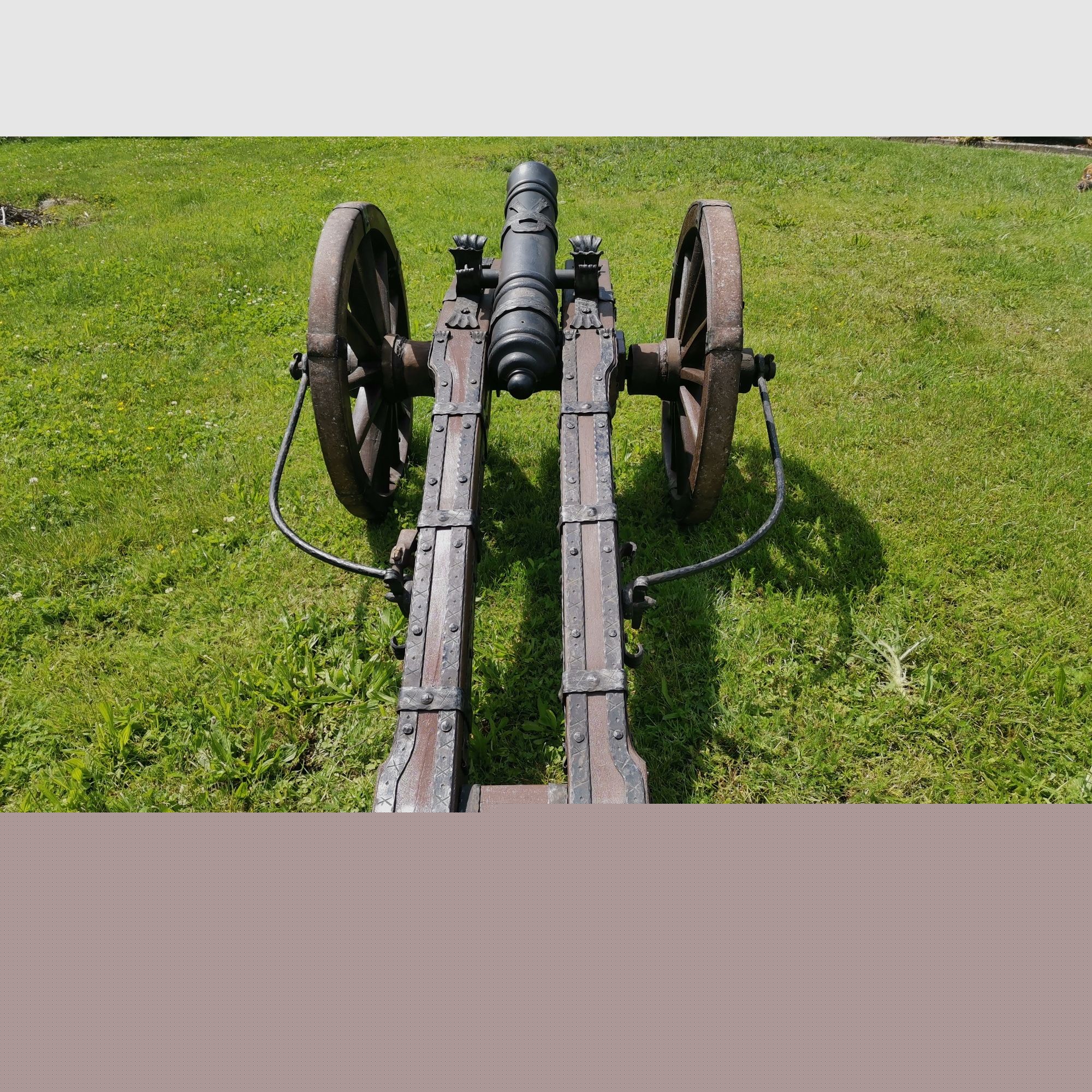 Large XXL firecracker cannon with very elaborate blacksmithing and new muzzle-loading cannon.