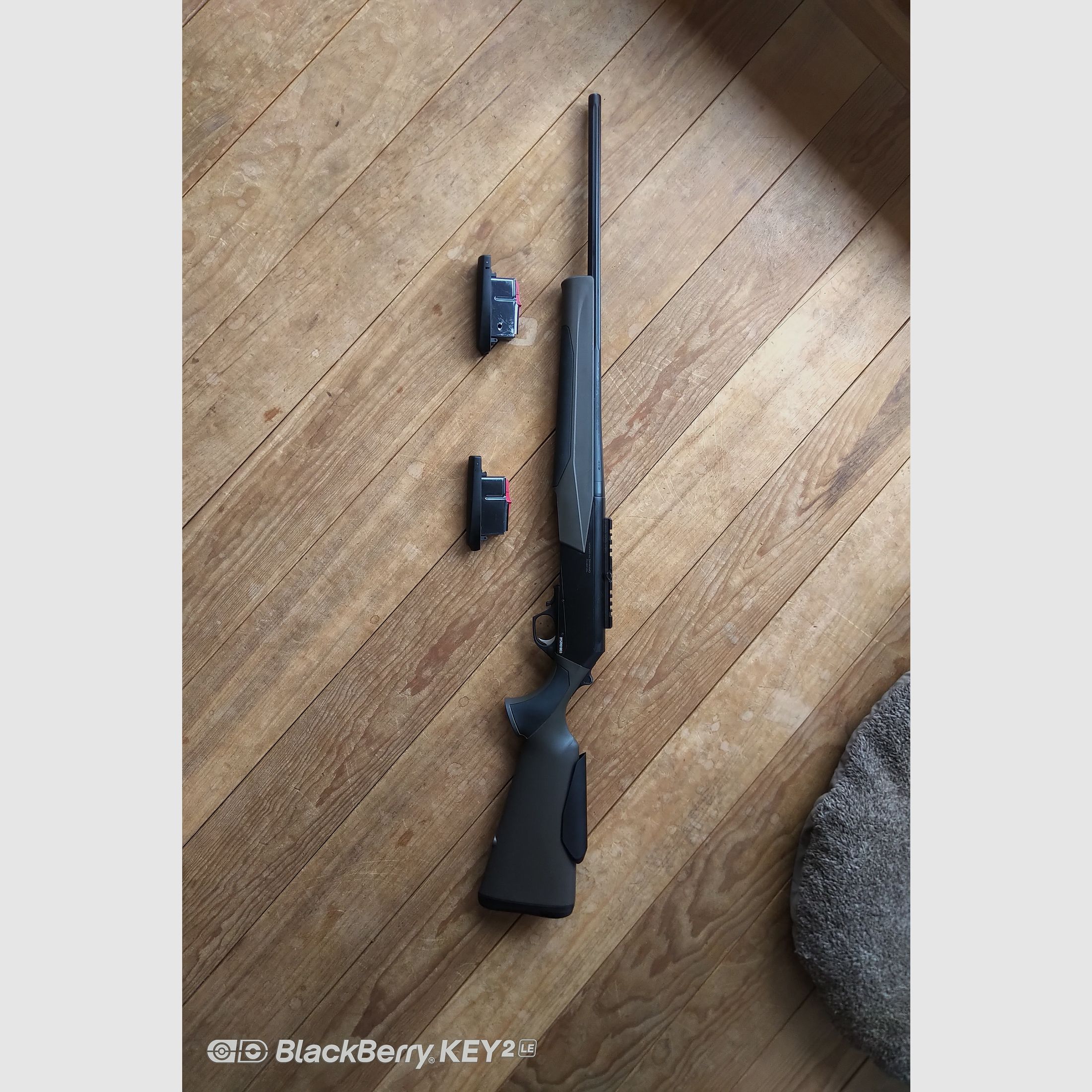 Browning Mk3 308 with 2 magazines