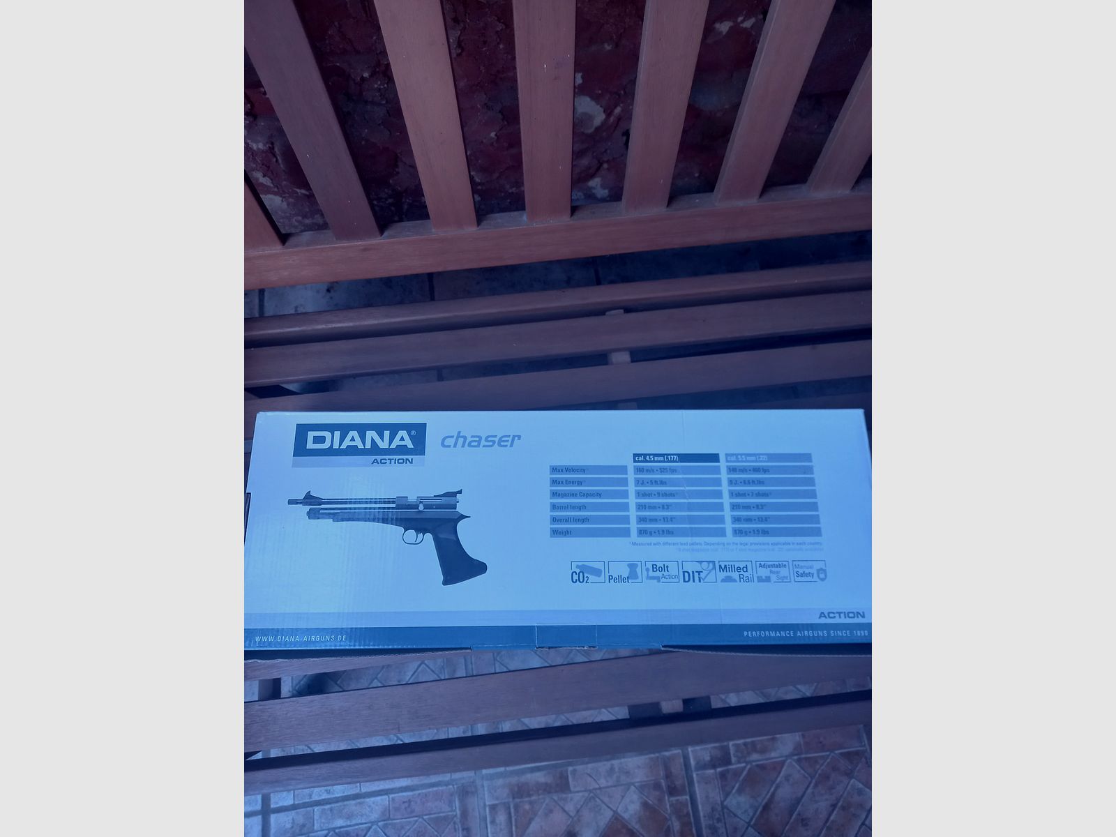 Pistolet Co2 "Diana Chaser" cal. 5,5mm Diabolo en boîte avec étui., image 7 sur 8
