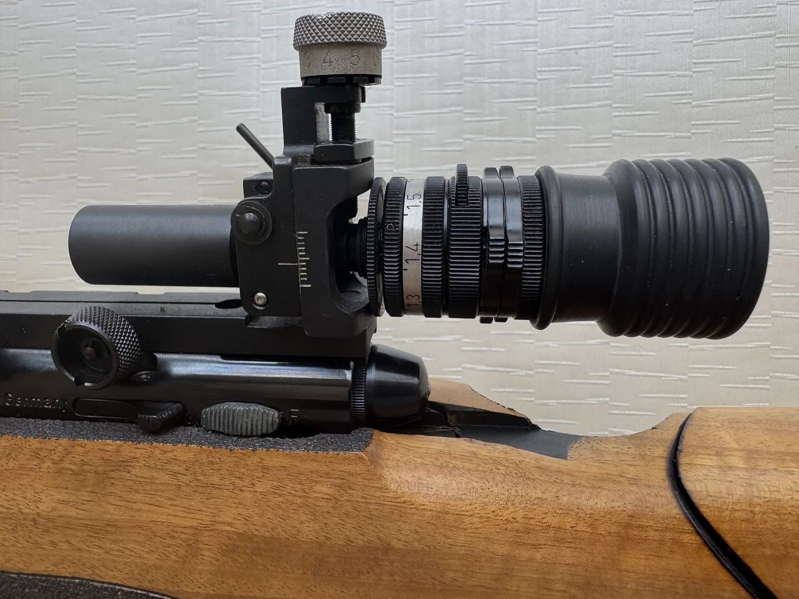 Anschütz Super-Match Modelo 1813 Olímpico 84 Calibre .22 l.r.