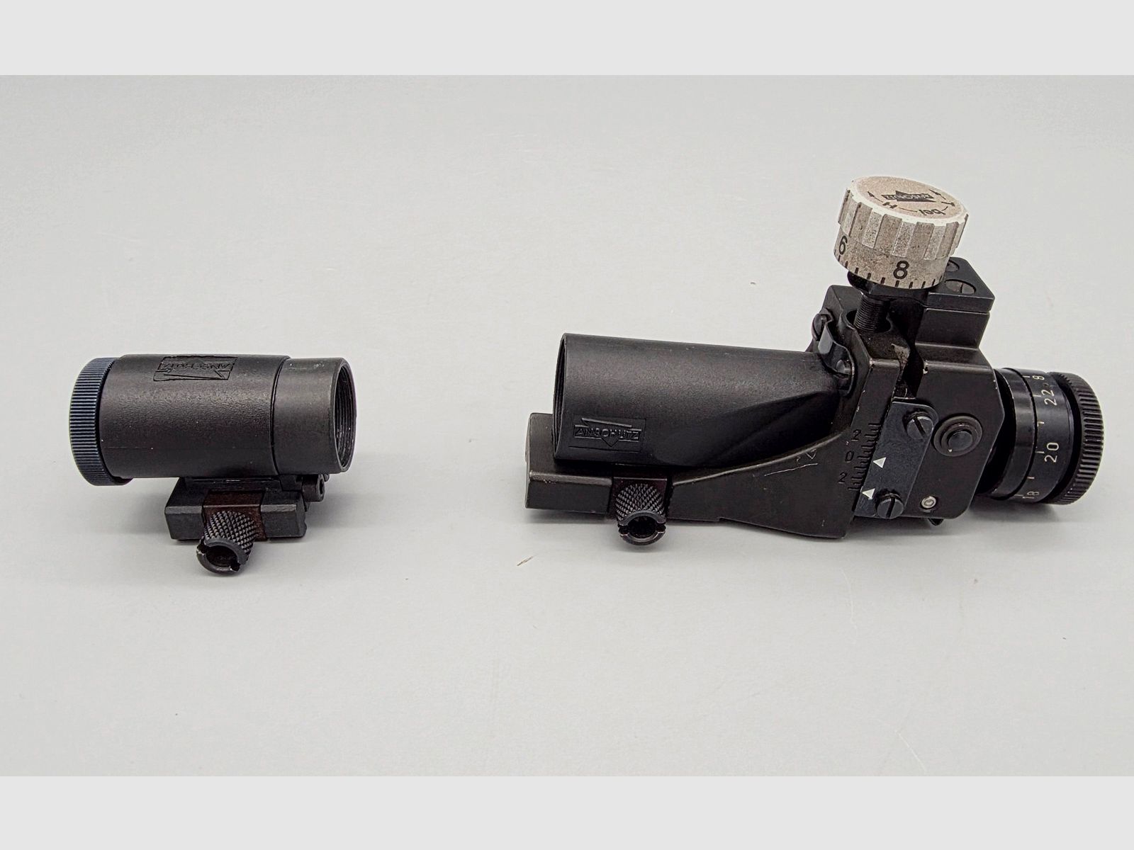 Anschütz Diopter und Korntunnel  6832 mit Stufenlos verstellbarer Irisblende 6805
