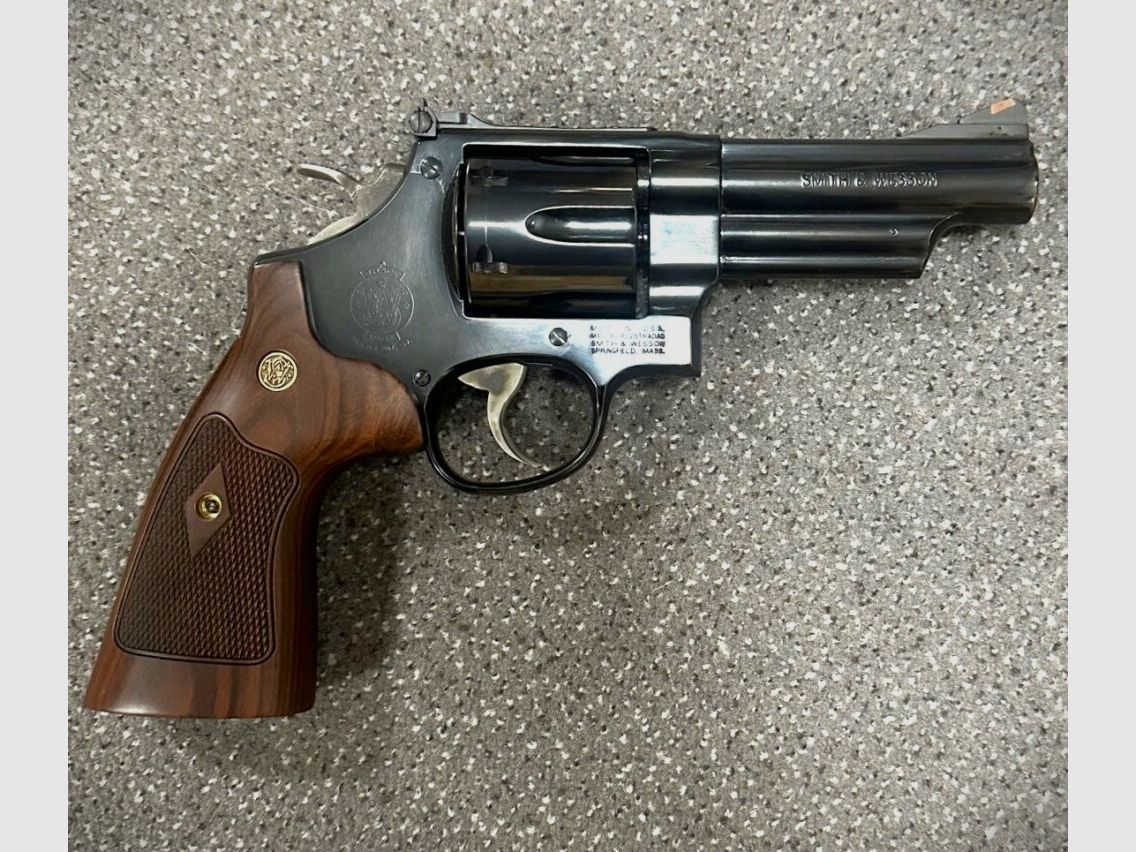 S&W Smith & Wesson 29-10