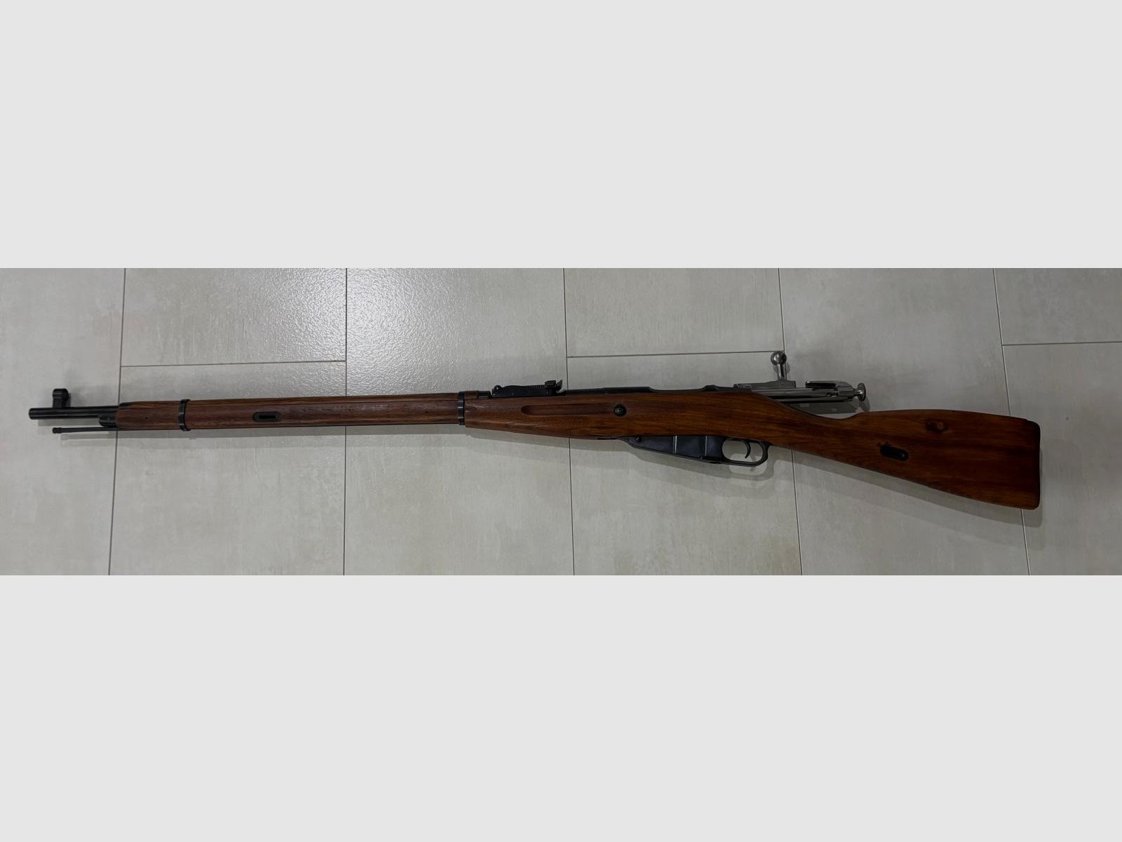 Mosin Nagant 7,62 x 54R /1952 M91/30 nummerngleich Inkl. Munition.