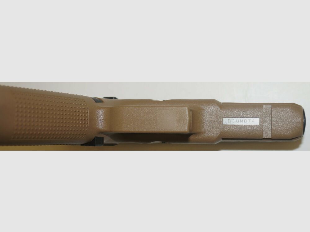 Glock semi-automatic pistol Glock 17 Gen.5 FS/FXD "FR Coyote" caliber 9x19 standard armament French Army