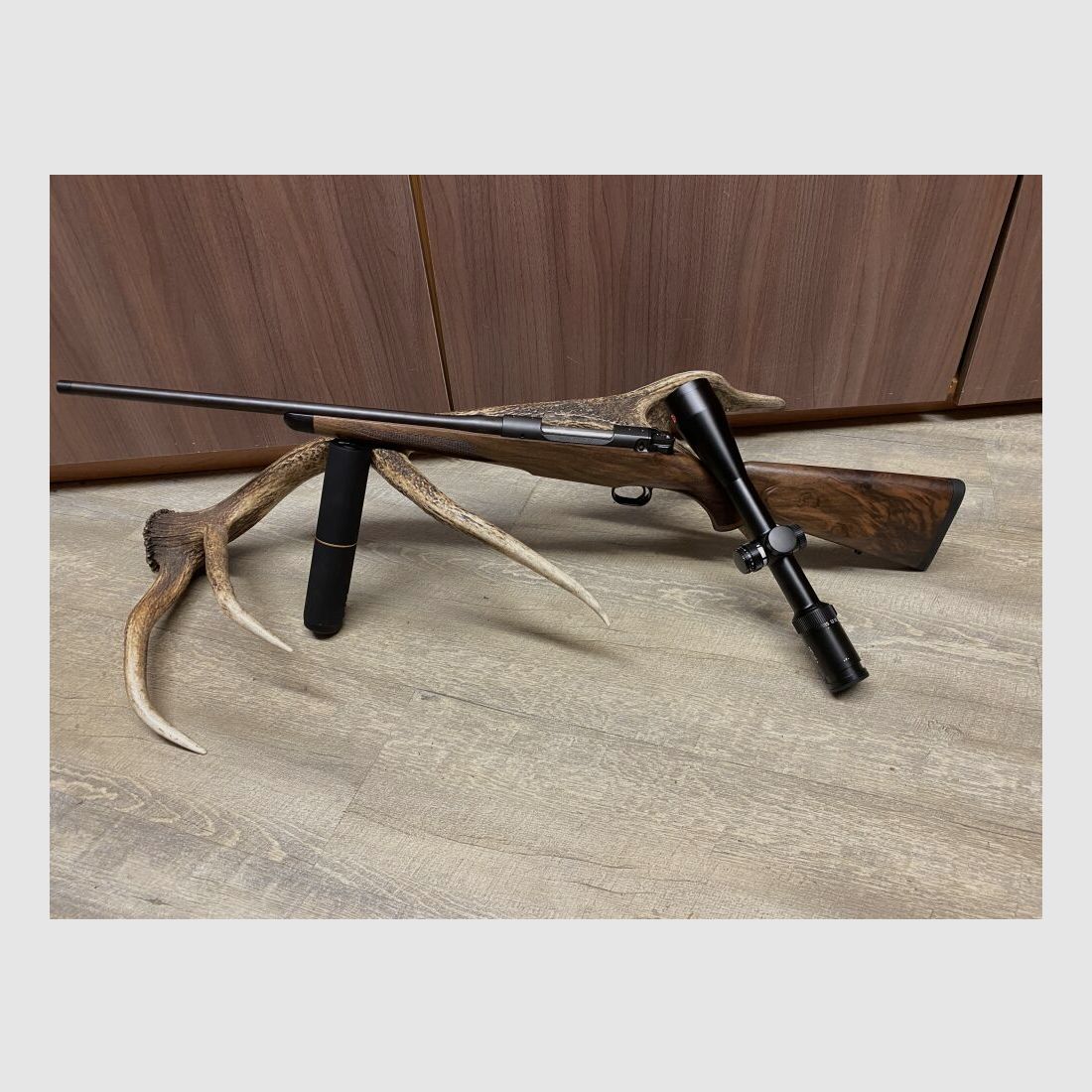 Mauser M12 Expert, con Leica Amplus 2,5-15x50 i