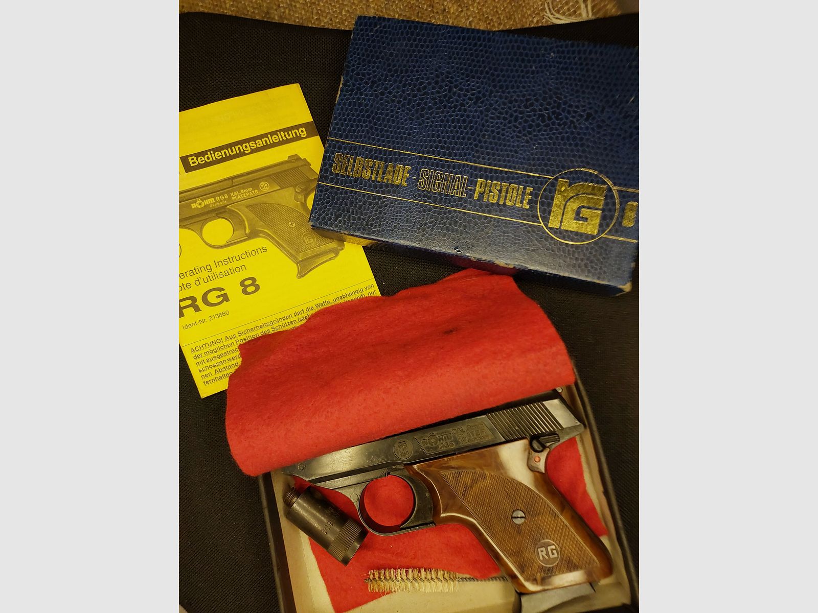 Röhm RG8 (RG 8) Schreckschuss Pistole Kal. 8mm OVP (PTB 154) SELTEN!