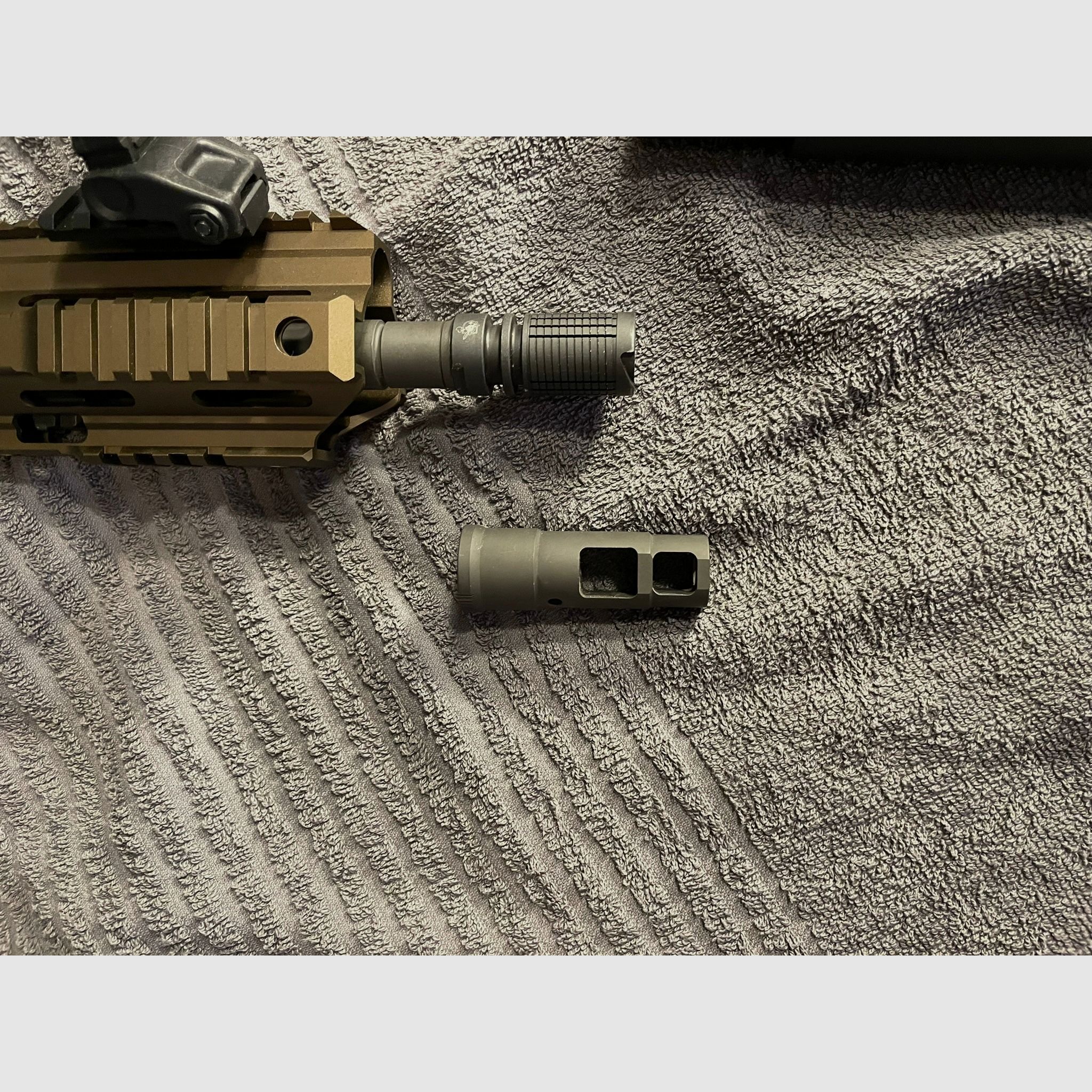 VFC Avalon Calibur Carbine Deluxe Vollmetall S-Aeg 6mm BB Tan 1,4 Joule