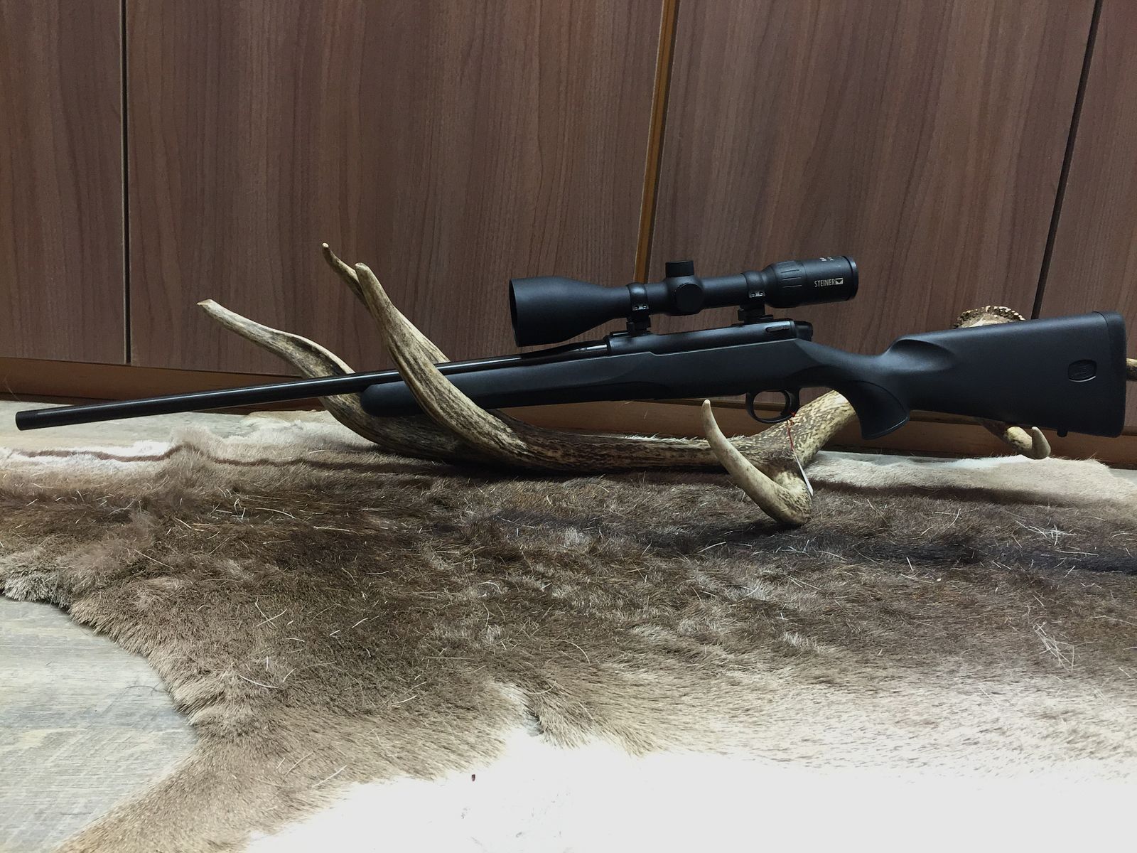 Mauser M18, z lunetą Steiner Ranger 4 3-12x56, w tym gwint