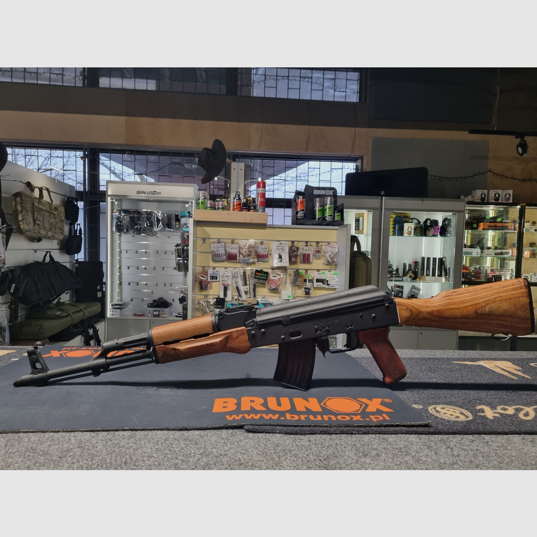 Karabinek samopowtarzalny AKM TGUN 7,62x39, zdjęcie 1 z 4