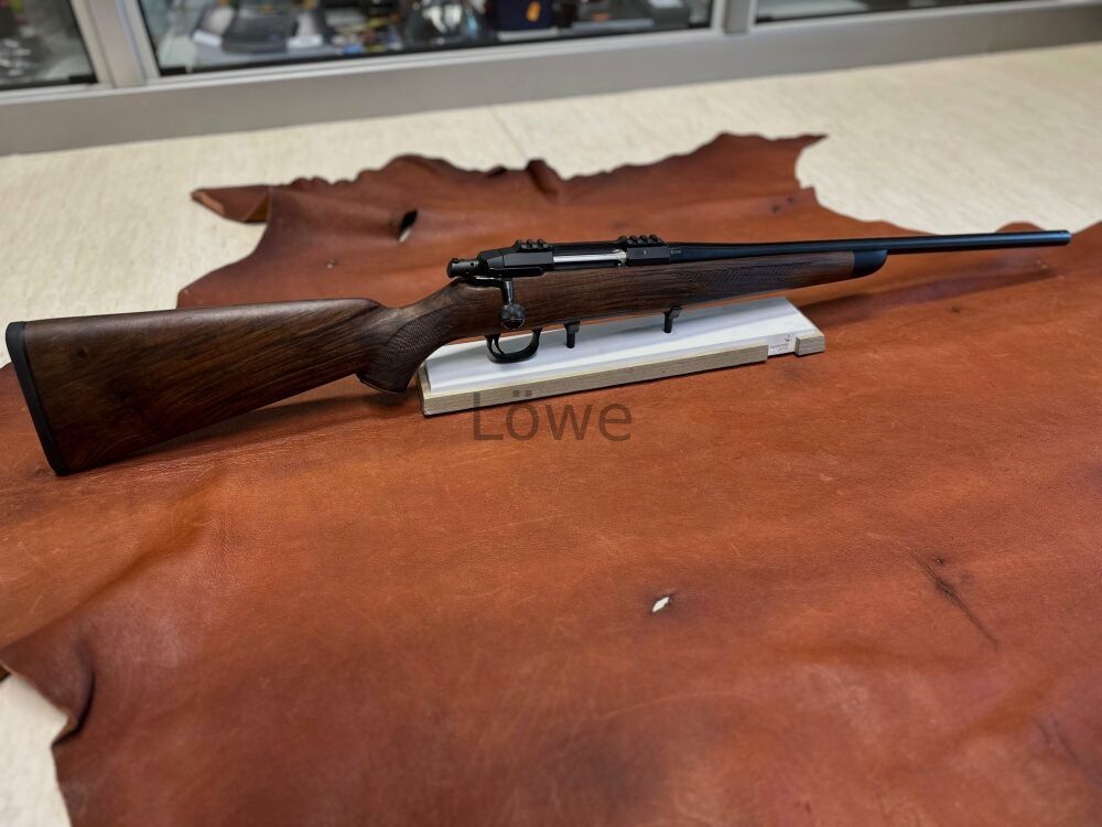 Steel Action HS Hatari Stock