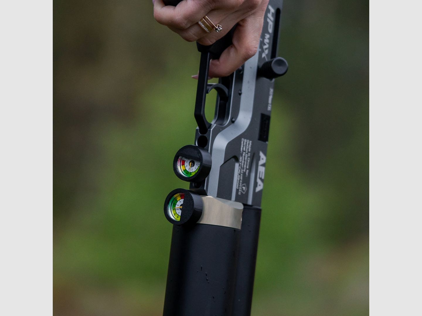 UITVERKOOP | Dekkap Manometer | AEA HP MAX | ZWART | ROOD | flexibel