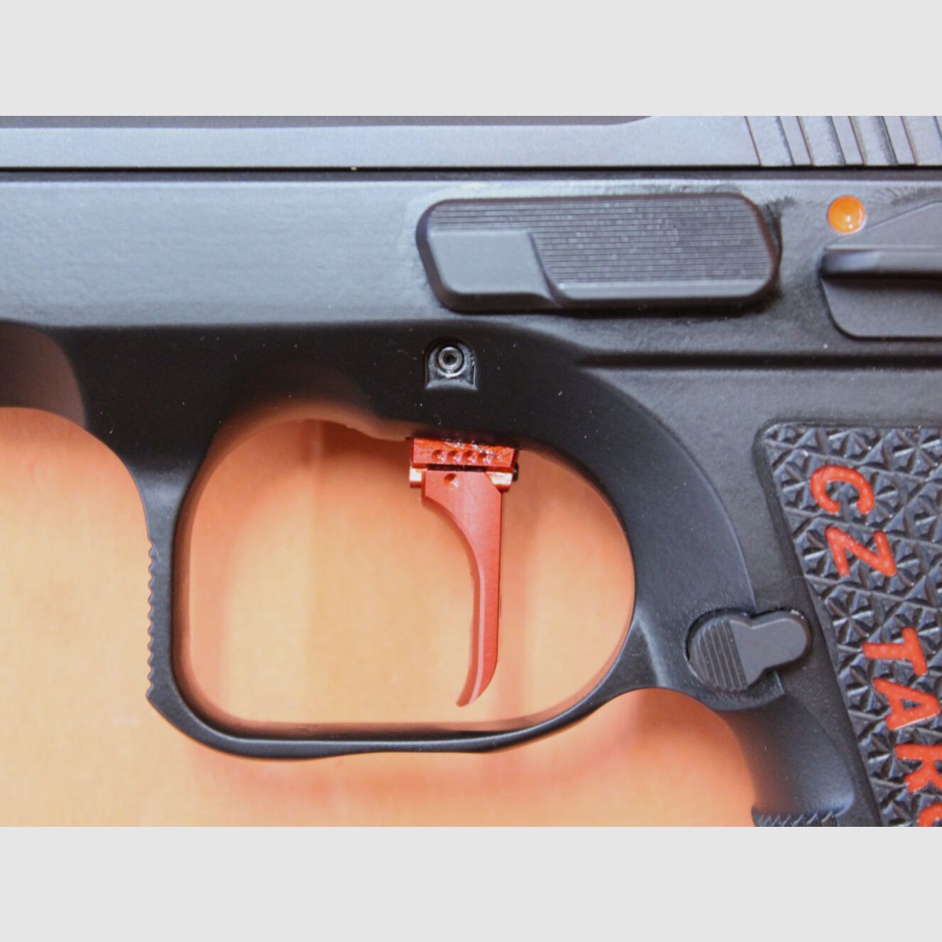 CZUB CZ Ha.Pistole 9mmLuger CZUB CZ SHADOW 2 TARGET 5" SA-Abzug/ 122mm Lauf/ @3 Magazine CZ 75 (9mmPara/9x19)