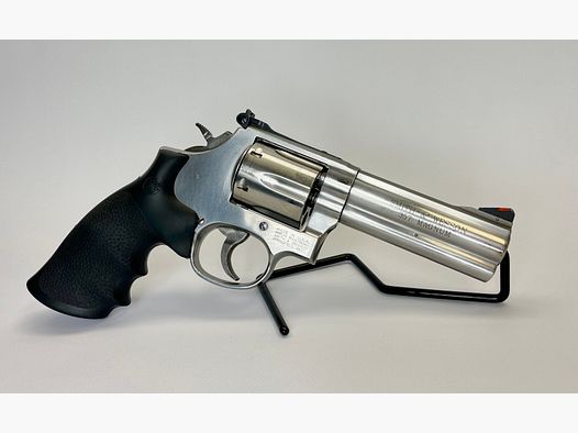 Revolver Smith&Wesson 686-5 caliber .357 Magnum