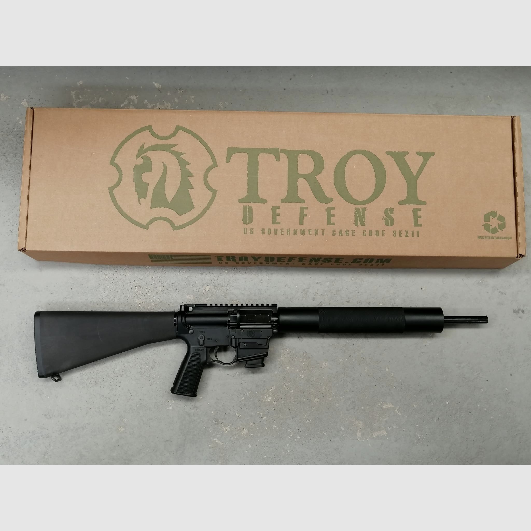 TROY M5 Carbine Halbautomatische Büchse