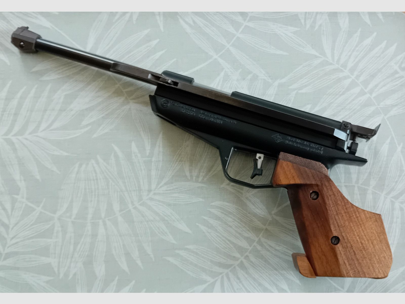 Luftpistole Feinwerkbau 80