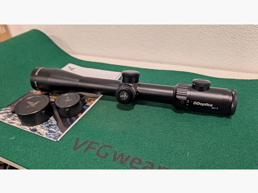 DDOptics V6 2.5-16x42 3rd Gen scope with manual red dot sight
