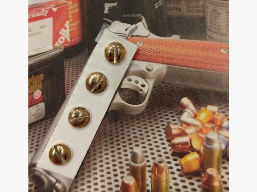 ❗1911 grip screws, stainless steel with 23.8 carats (~24 carats) real gold plated, are shiny (polished).