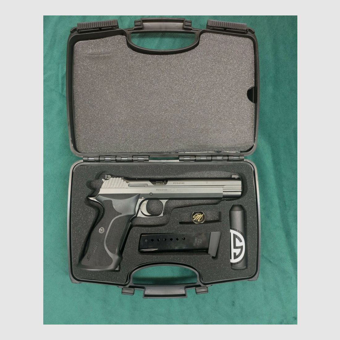 SIG Sauer P210