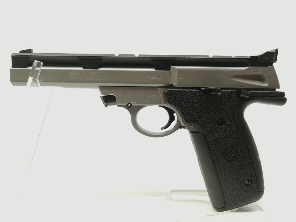 Smith & Wesson 22 S
