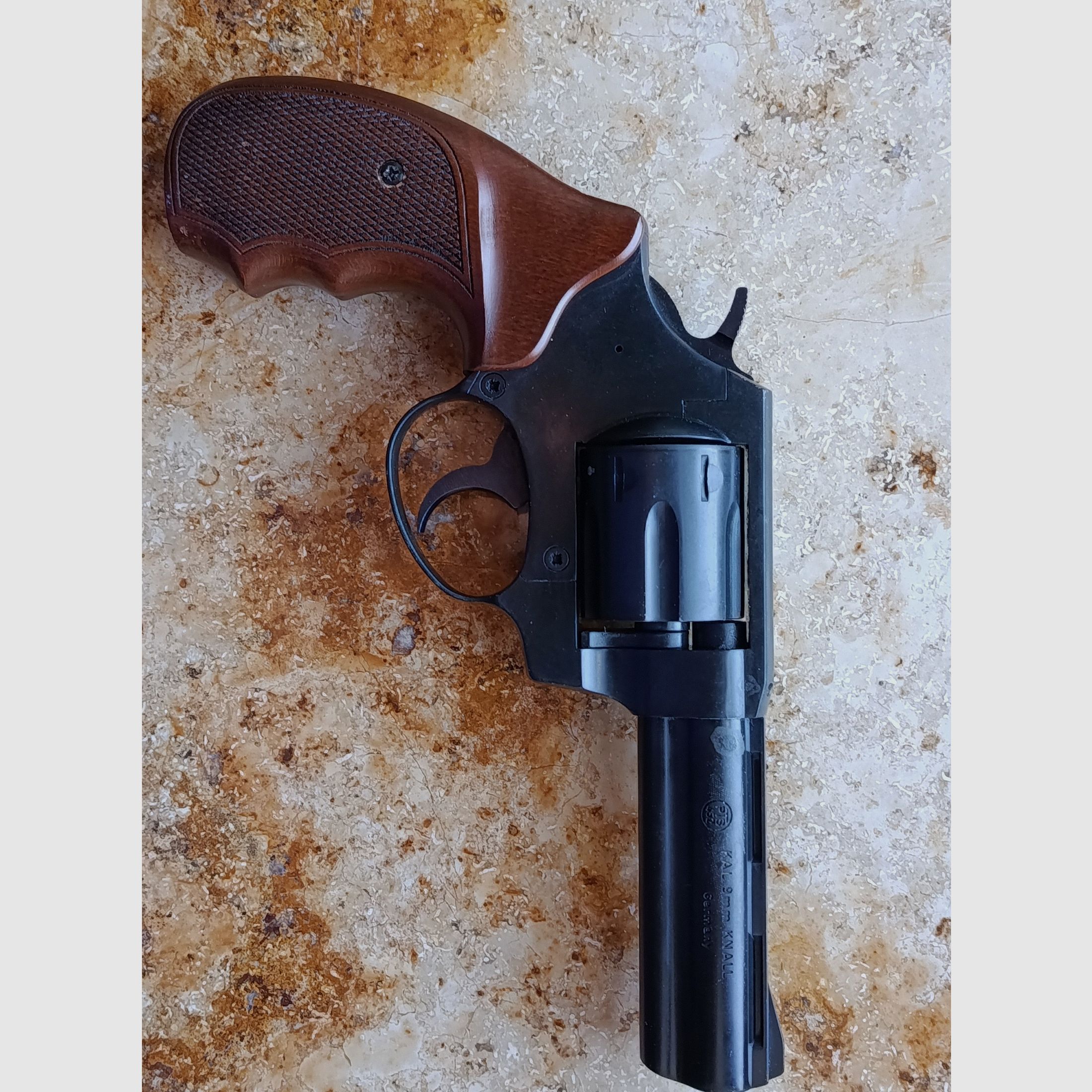RÖHM RG 99  PTB 452      Schreckschussrevolver 9 mm