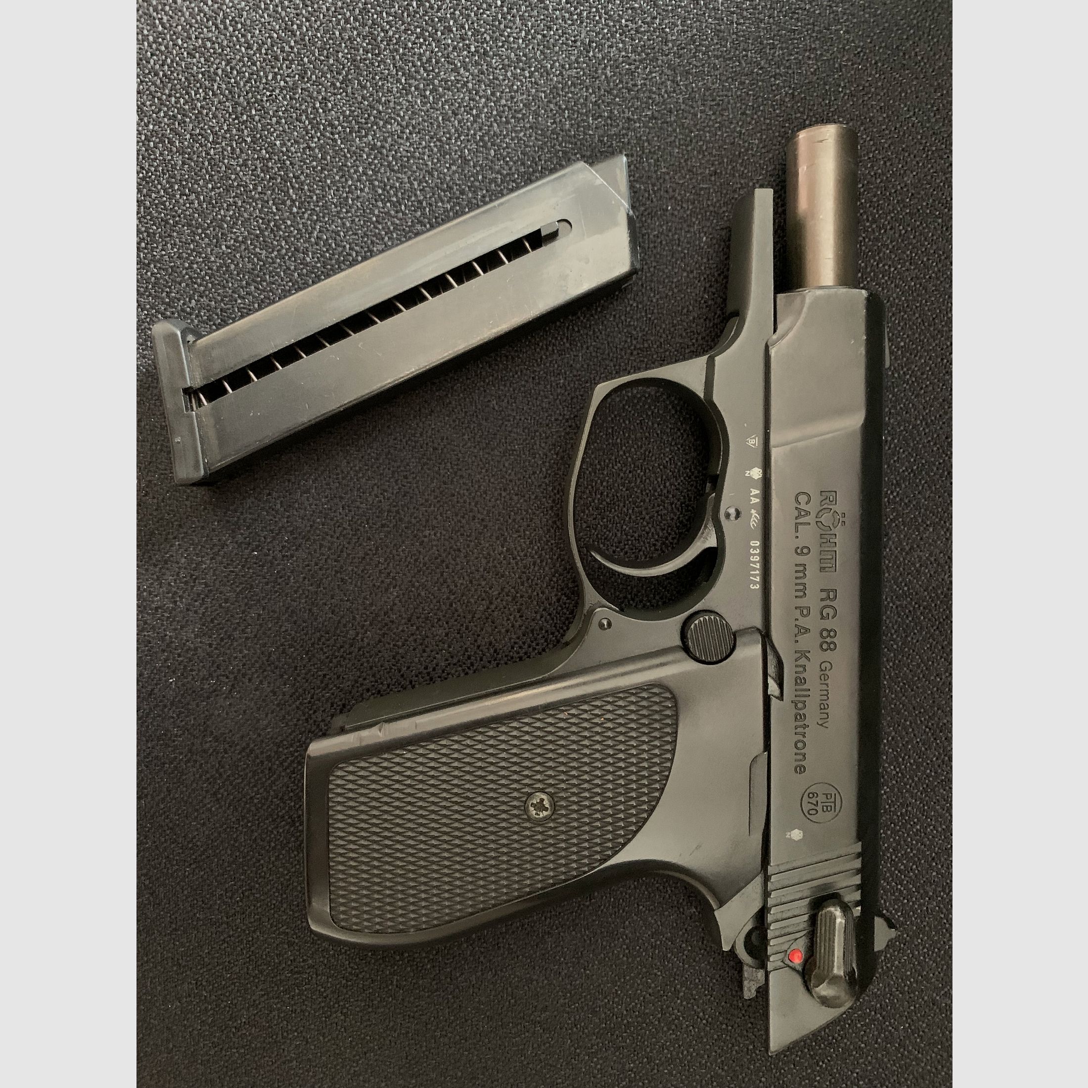 Röhm RG 88 9mm P.A.K. PTB 670