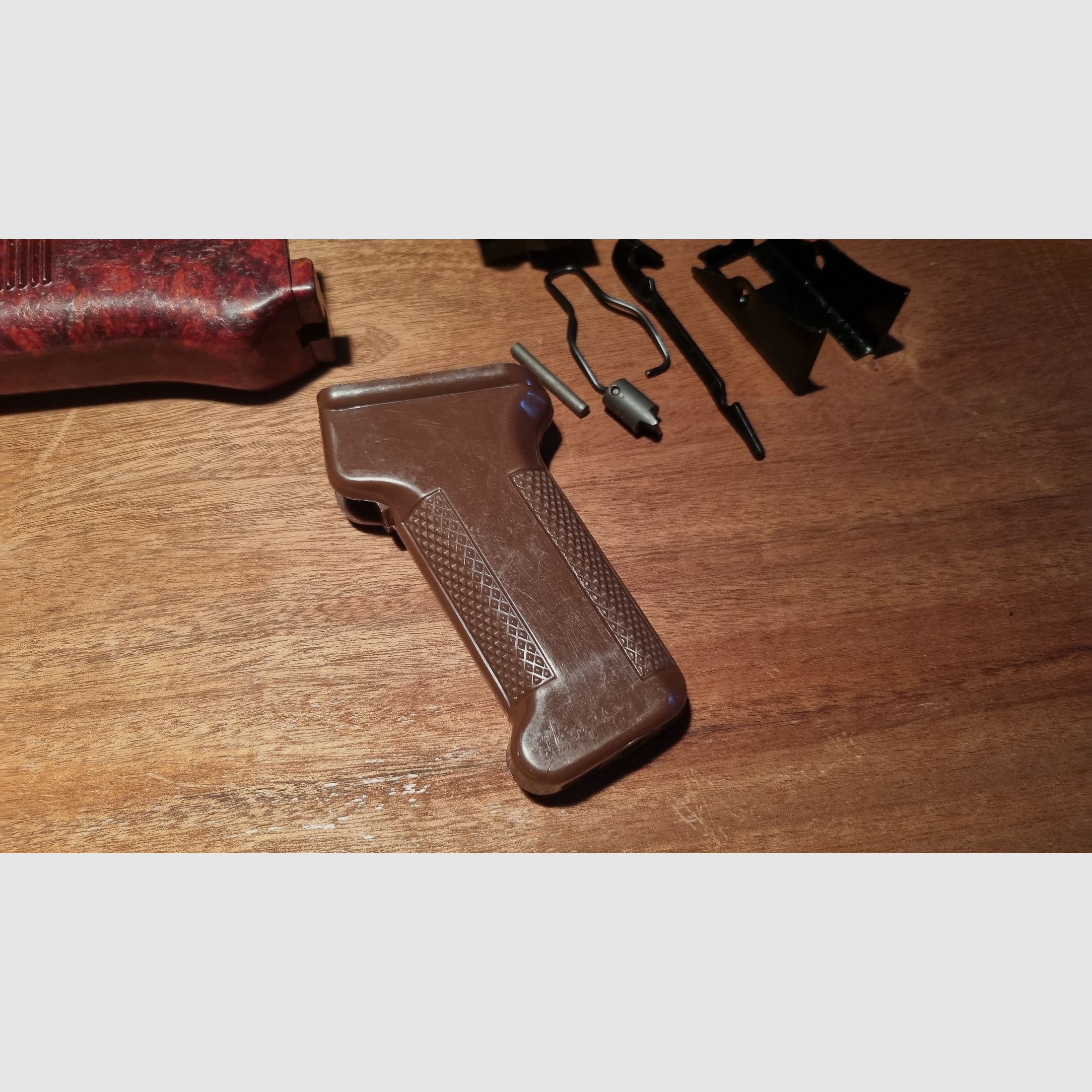 Completamento del calcio con gancio di filo per SUHL MPI KMS-72 & MPI AKS-74 in condizioni eccellenti! DDR / NVA / AK-Kalashnikov / Unione Sovietica / URSS