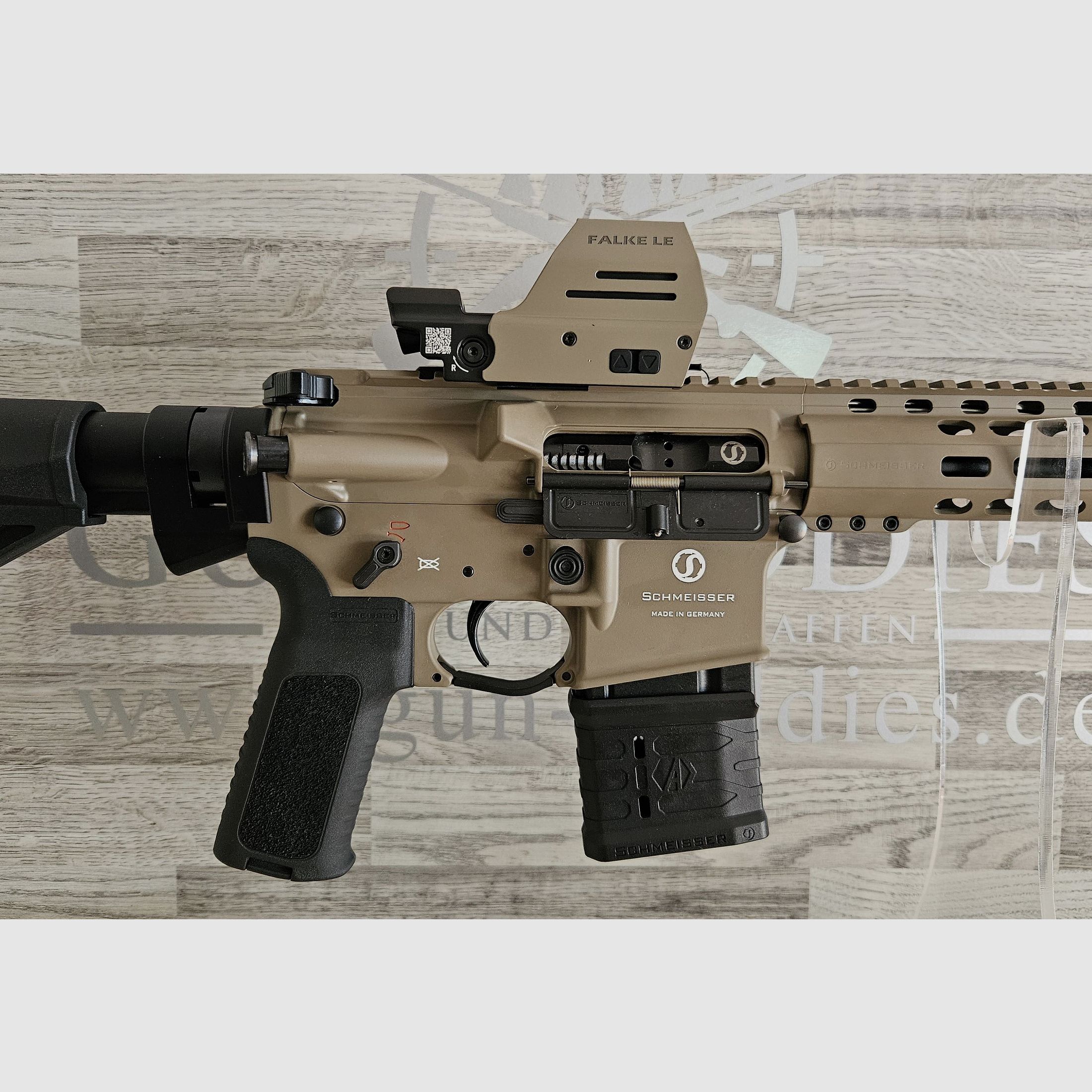 Schmeisser AR-15 M4FL FDE 14,5" Cal. .223Rem. + Falke LE FDE - envío gratis - producto nuevo del comercio especializado