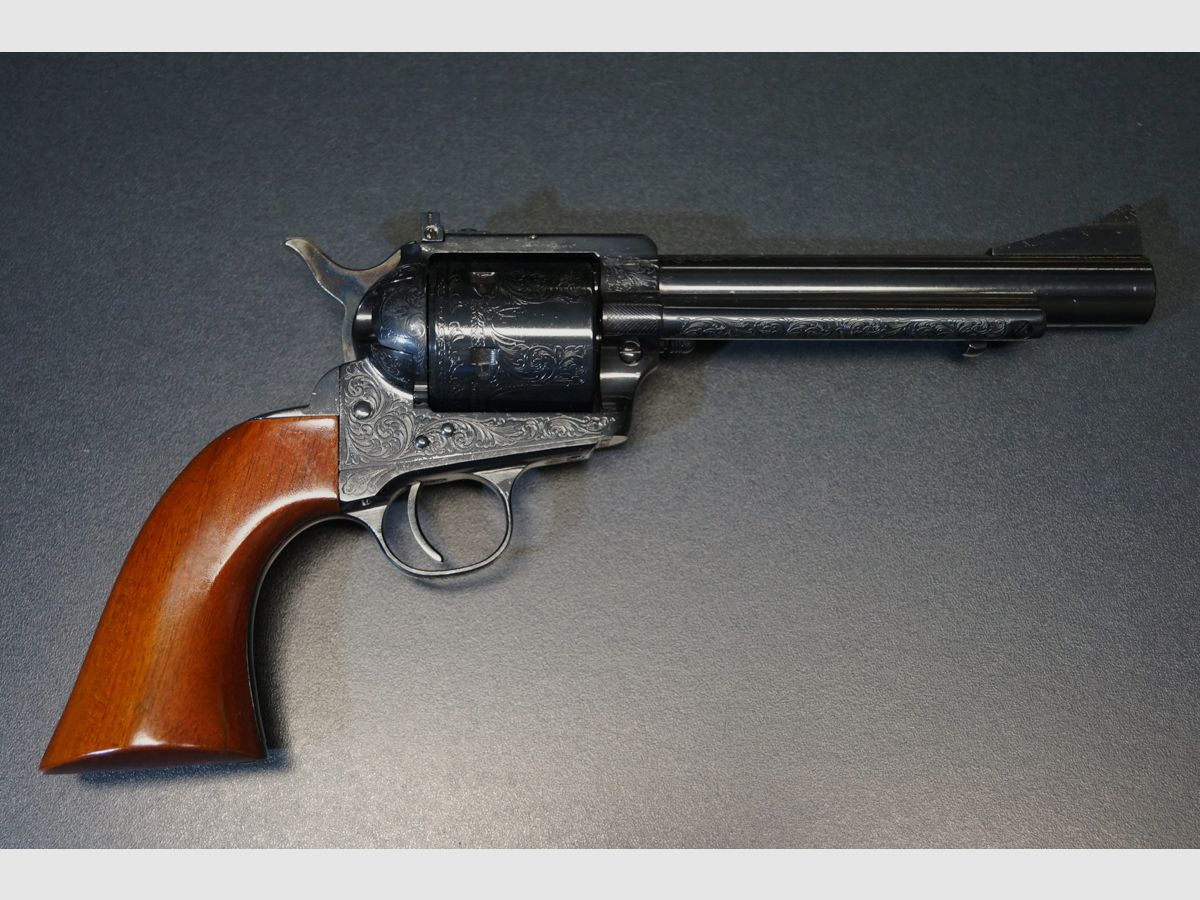 Uberti 1873 Cattleman Target mit Gravur