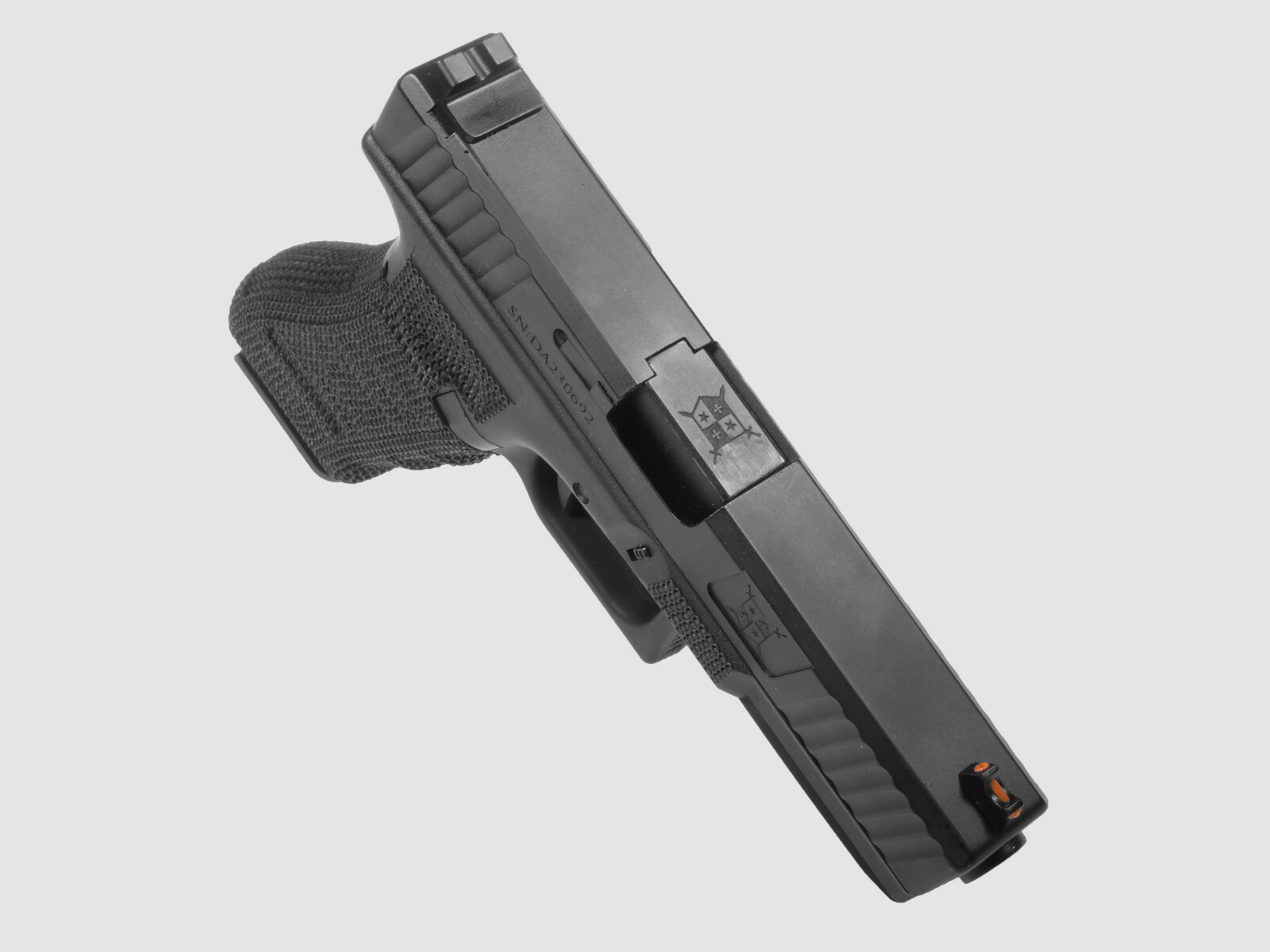 P04 GBB Airsoft Pistole in Schwarz | Delta Armory