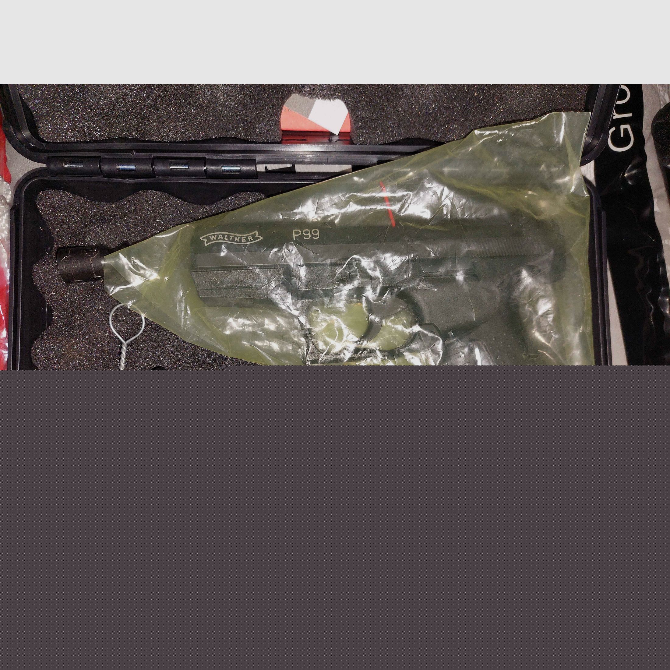 Walther P99 | 9 mm P.A.K. (+ Extra Magazin)