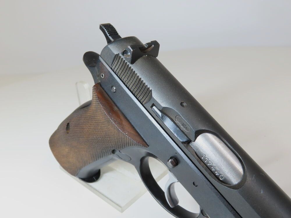 Zbrojovka BRNO CZ 75