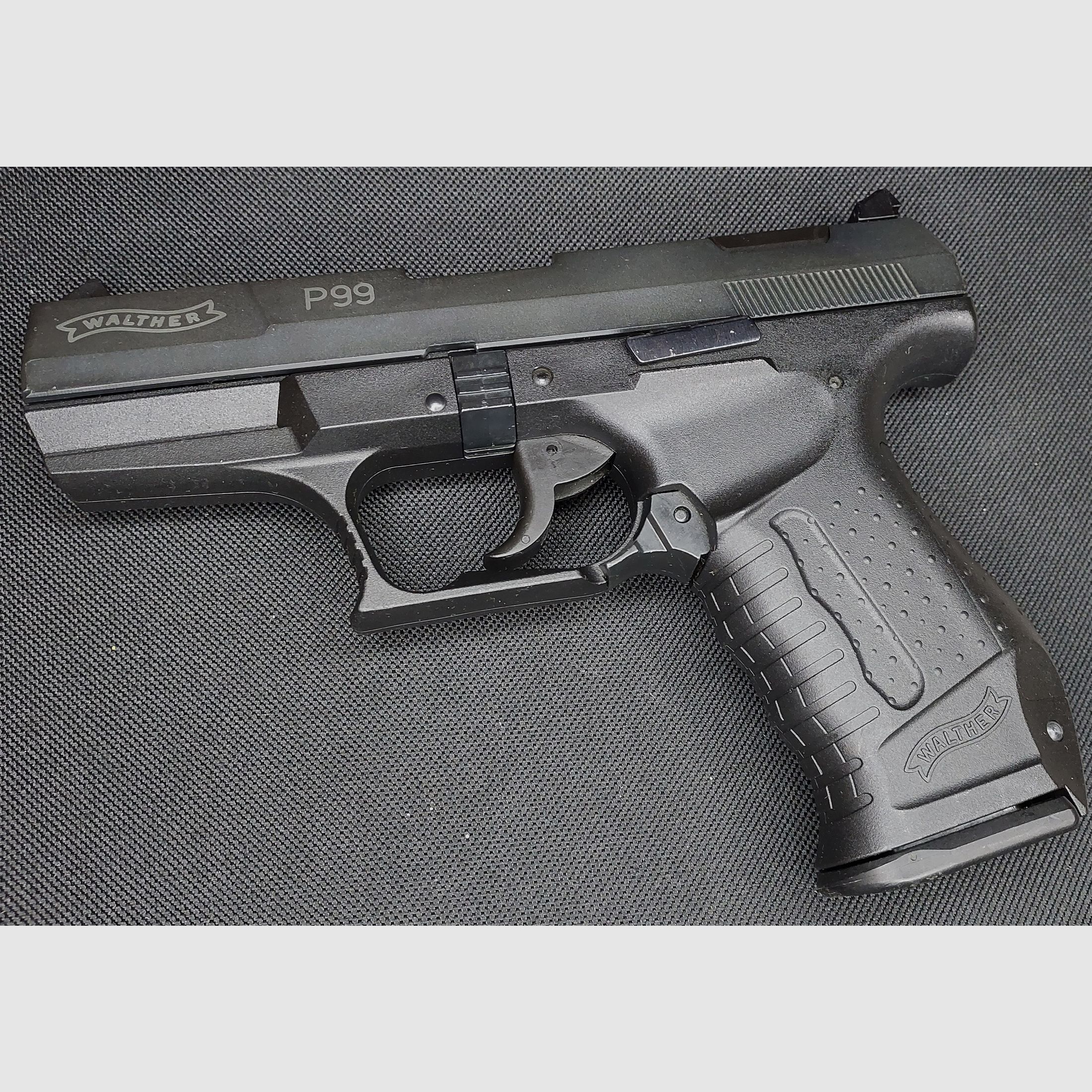 Walther P99 blank firing pistol 9mm P.A.K. (PTB 762) P 99