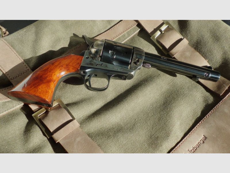 Western-Revolver"Pacemaker" SAA 1873 von HEGE-Uberti