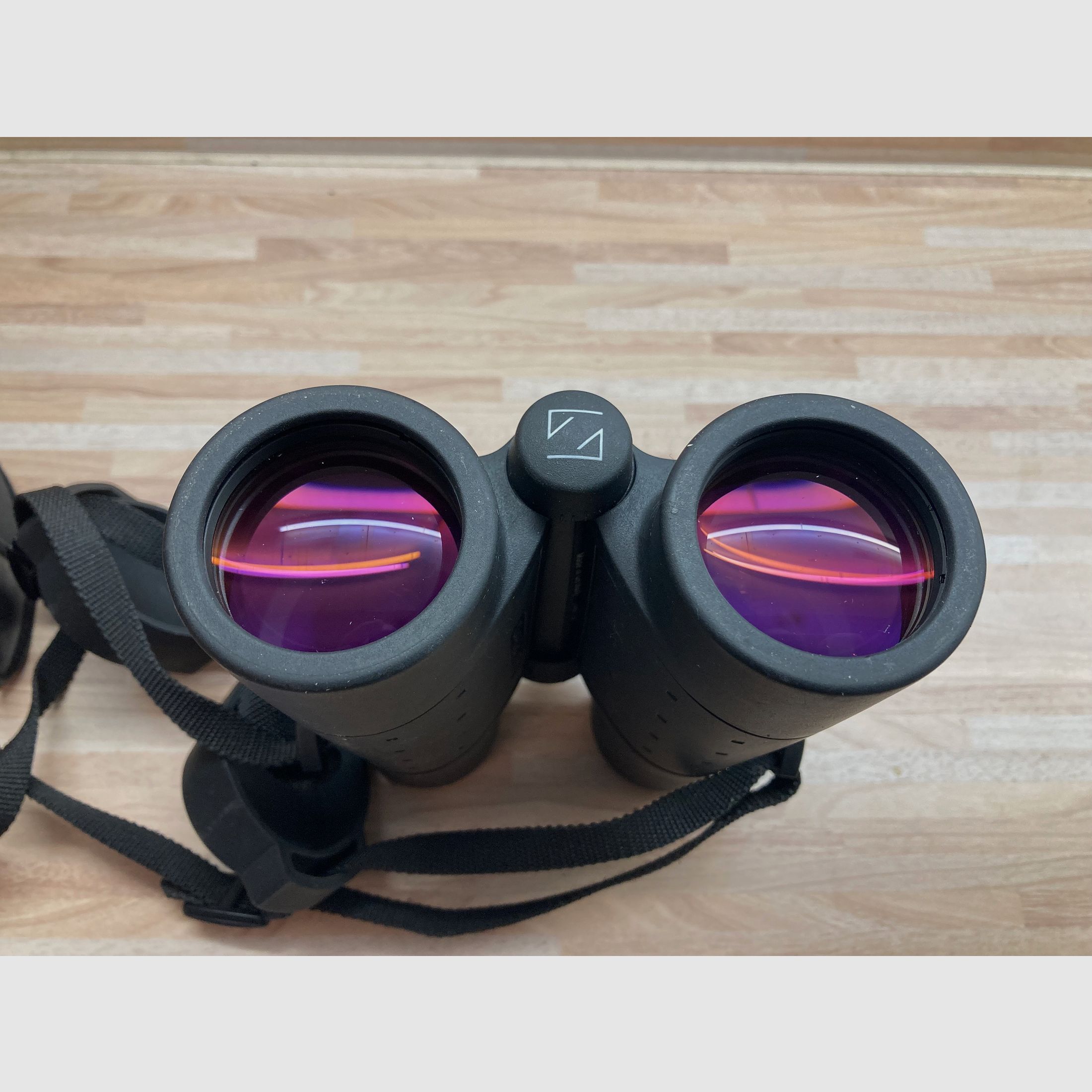 Zeiss Fernglas 10x40 BT