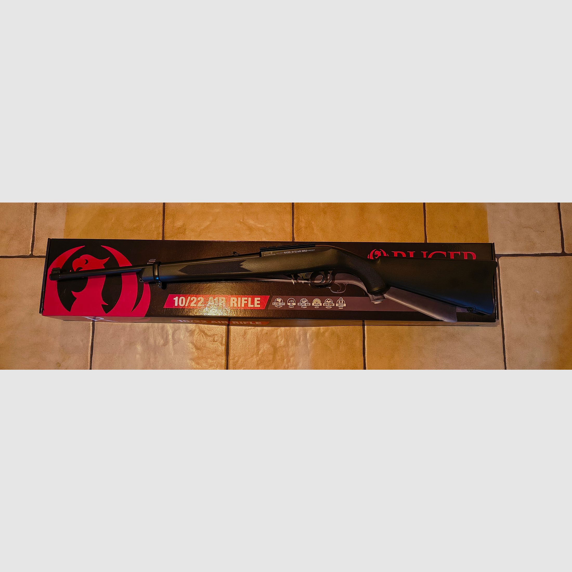 Ruger 10/22 Co2 rifle 4.5 mm Diabolo plus accessories
