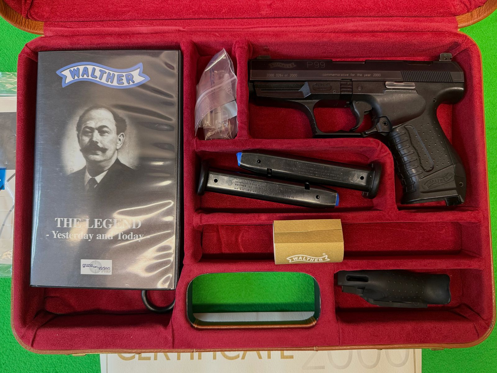 Walther P99 Millennium Edition 1 von 2000!