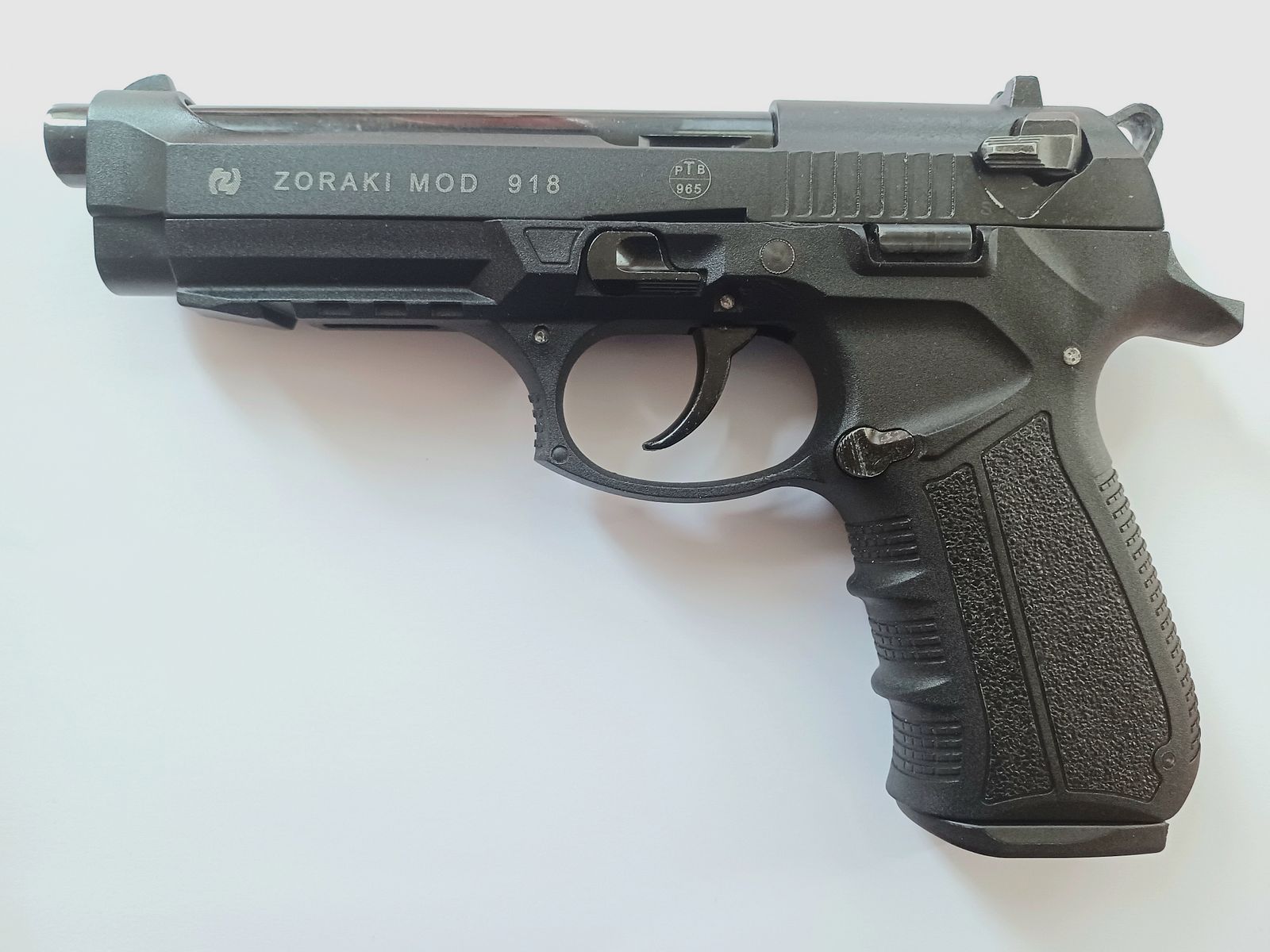 Zoraki 918 czarny cal. 9mm P.A.K.