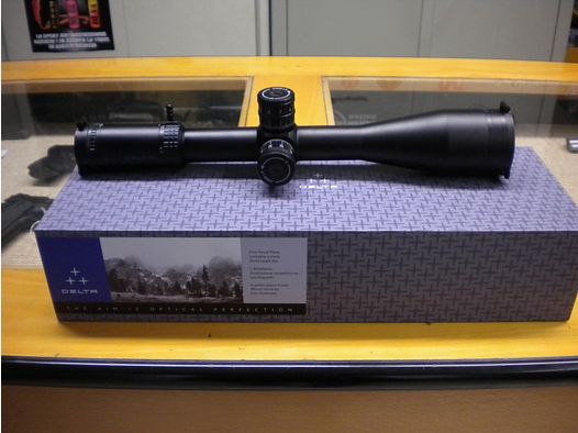 Ottica sportiva DELTA JAVELIN 4,5-30×56 Ret. SMR-2 (MRAD)