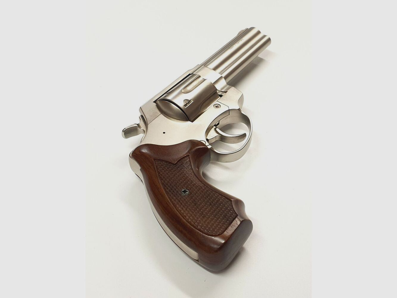 Röhm Schreckschussrevolver RG99N, Satin mit Holzgriffschalen, 9mm R.K., gebraucht