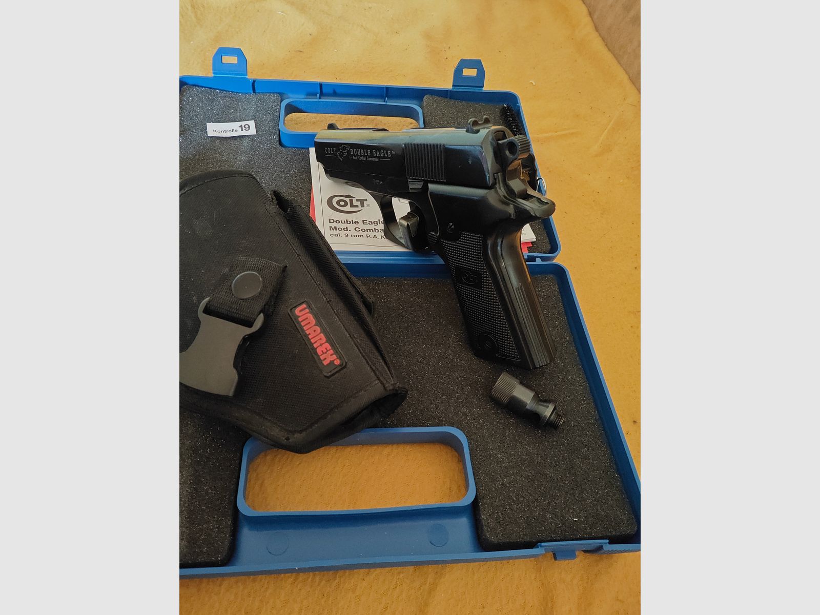 Double Eagle Modelo Combat Commander cal.9 mm P.A.K.