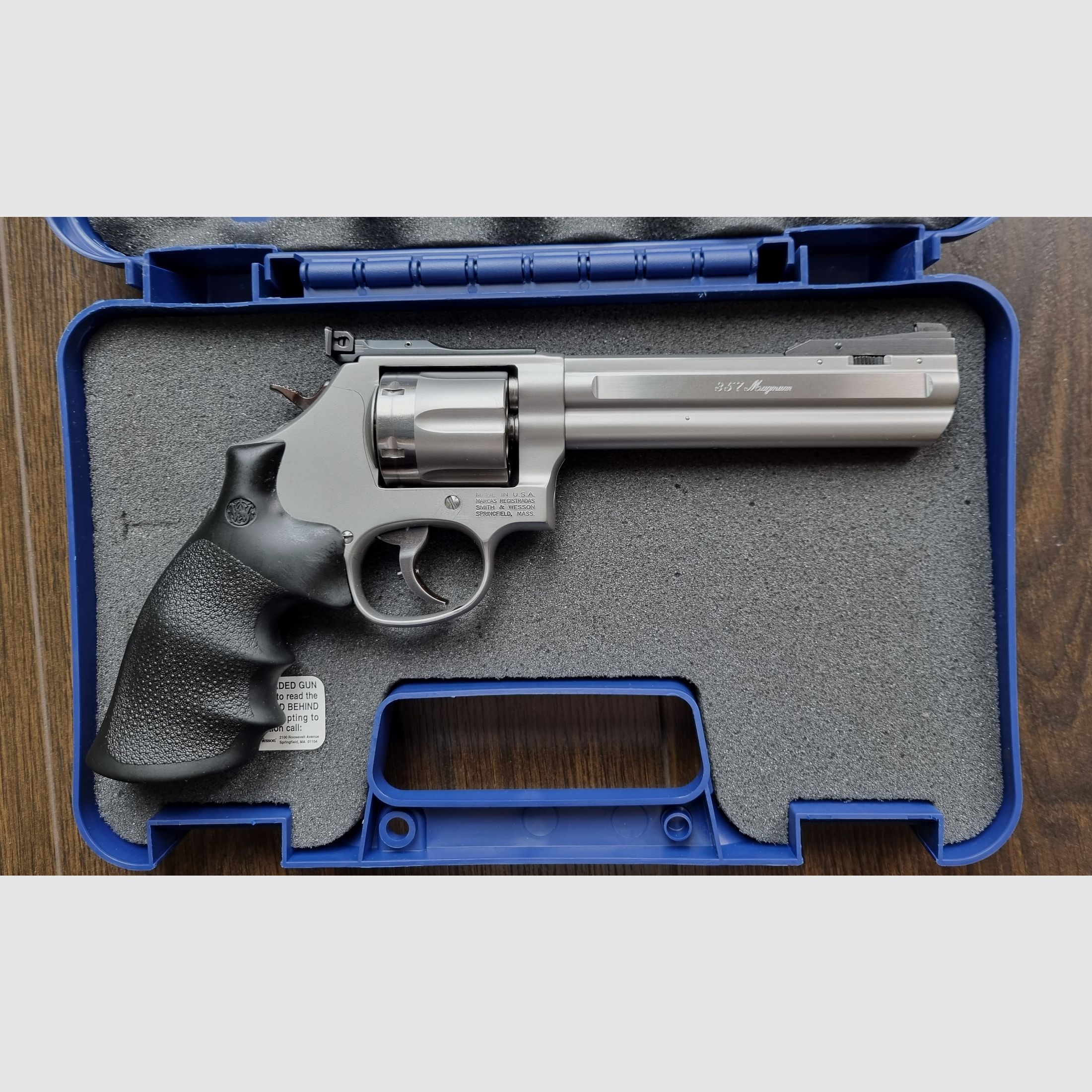 Smith & Wesson Revolver 686 im Kaliber .357 Magnum / Merkle Tuning / Match-Visier