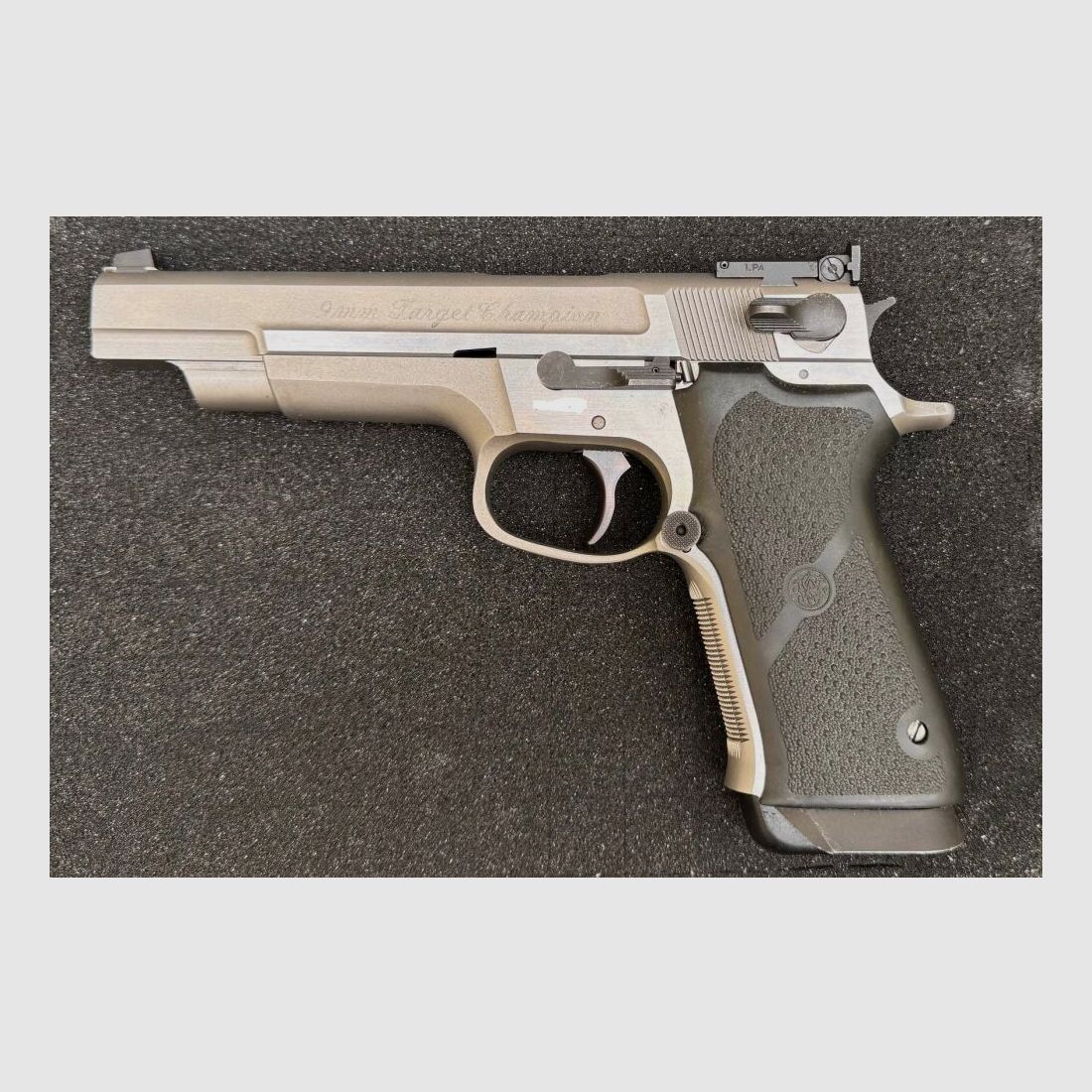 Smith & Wesson Target Champion 9mmLuger