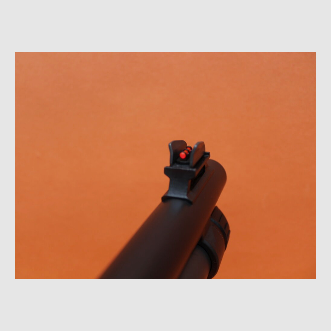 Benelli Ha.Flinte 12/76 Benelli M4 A1 TS Zwart 18,5" loop/ Multichoke/ telescopische kolf/ Picatinny (M4T-PRO)