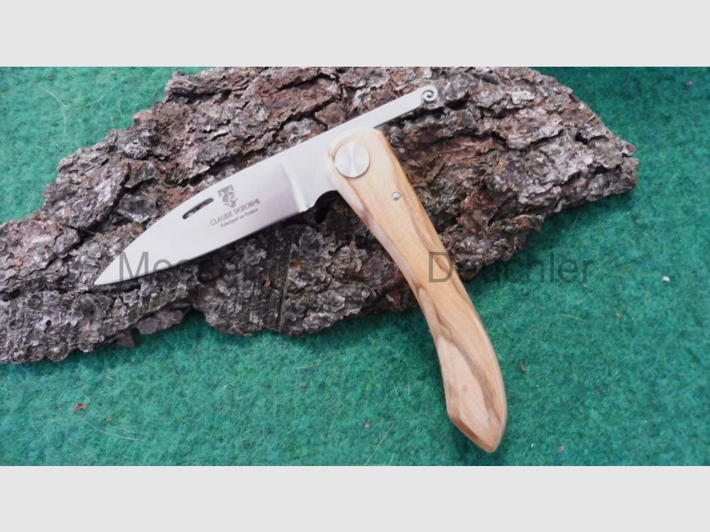 Claude Dozorme	 Capucin Olive